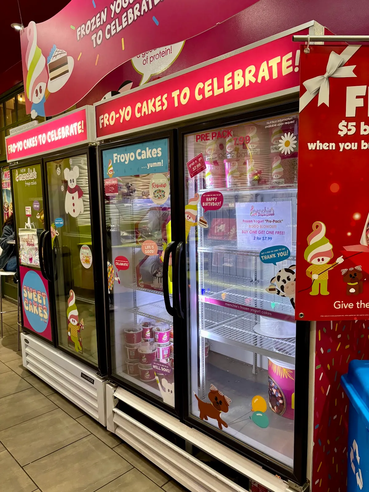 Menchie's Frozen Yogurt — photo 5