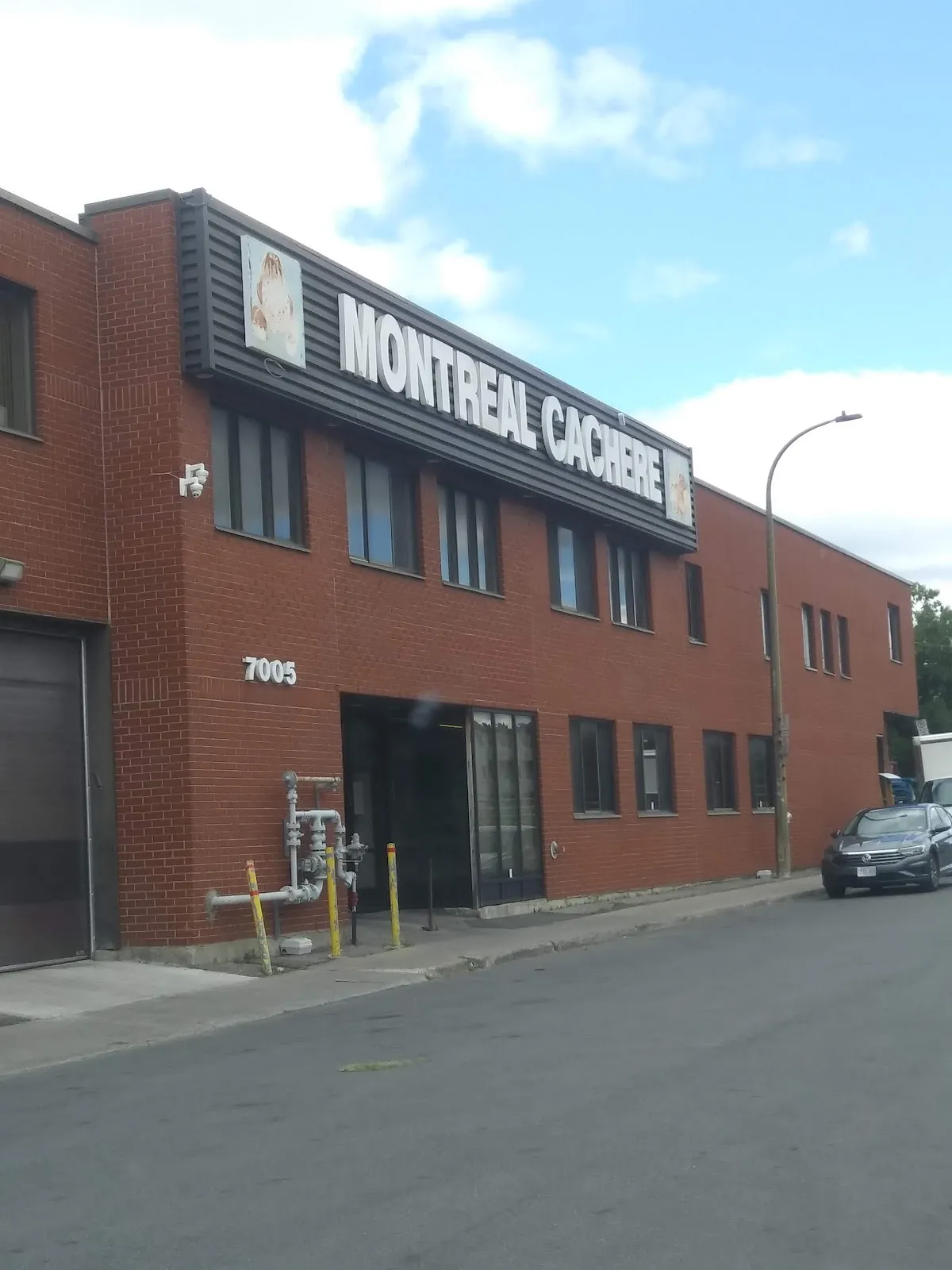 Montreal Kosher Bakery Ltd — photo 3
