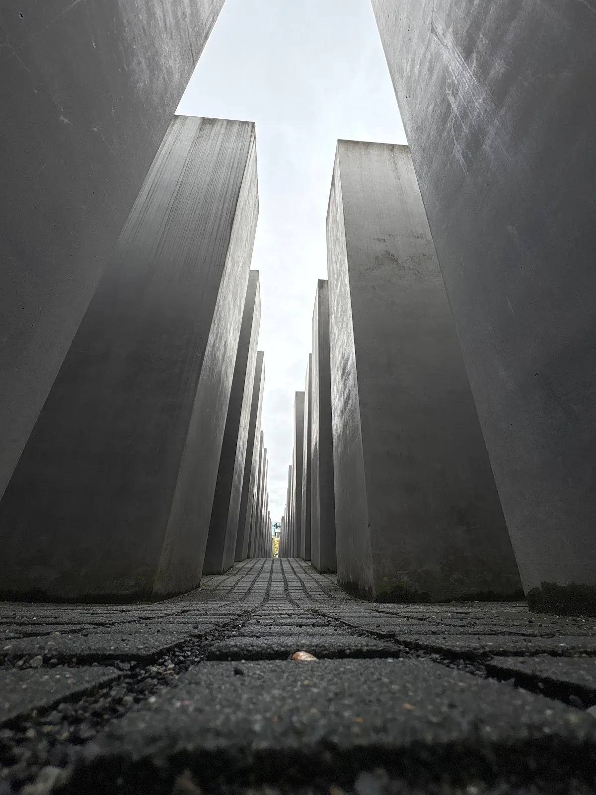 Monumento a los judíos de Europa asesinados — photo 5