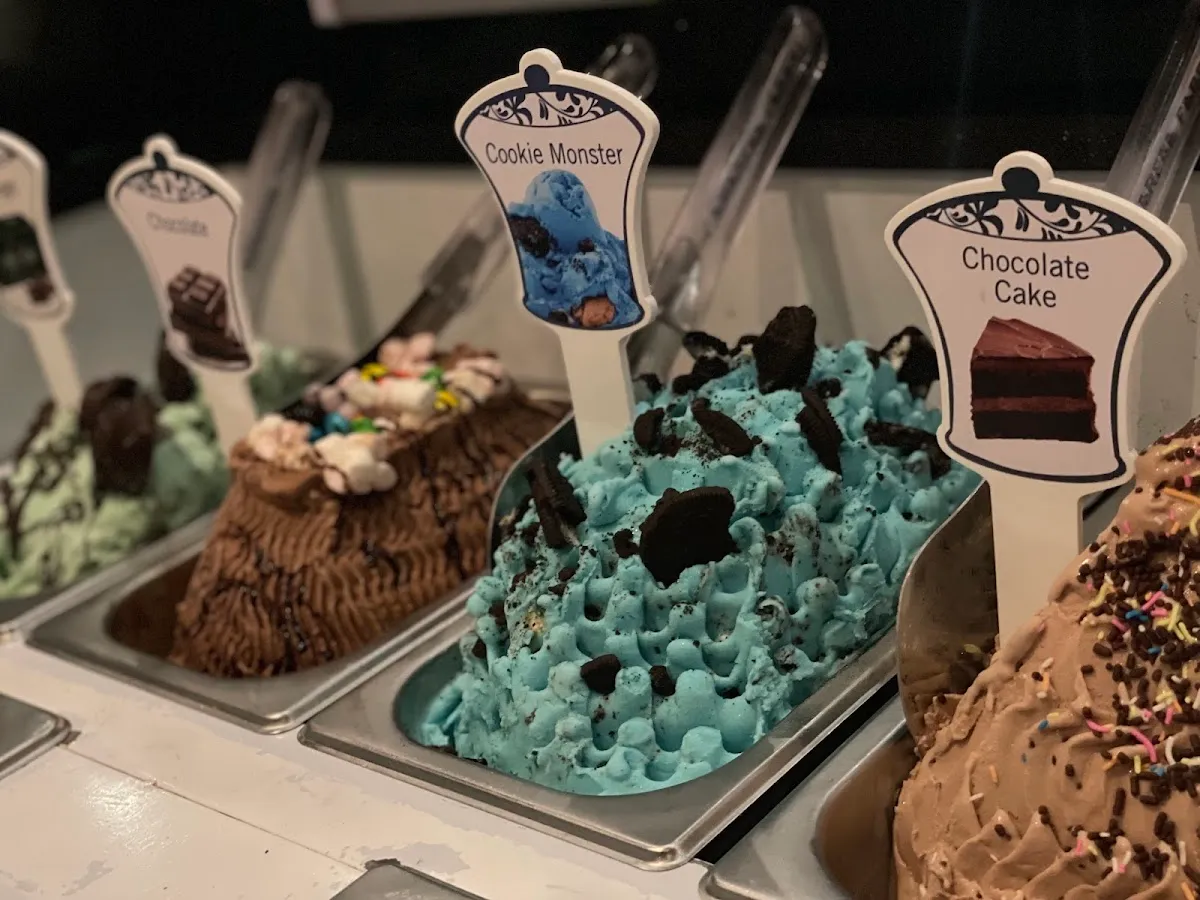 Oh Mio Gelato (Kosher Gelato is A Product of Catering By Riva)
