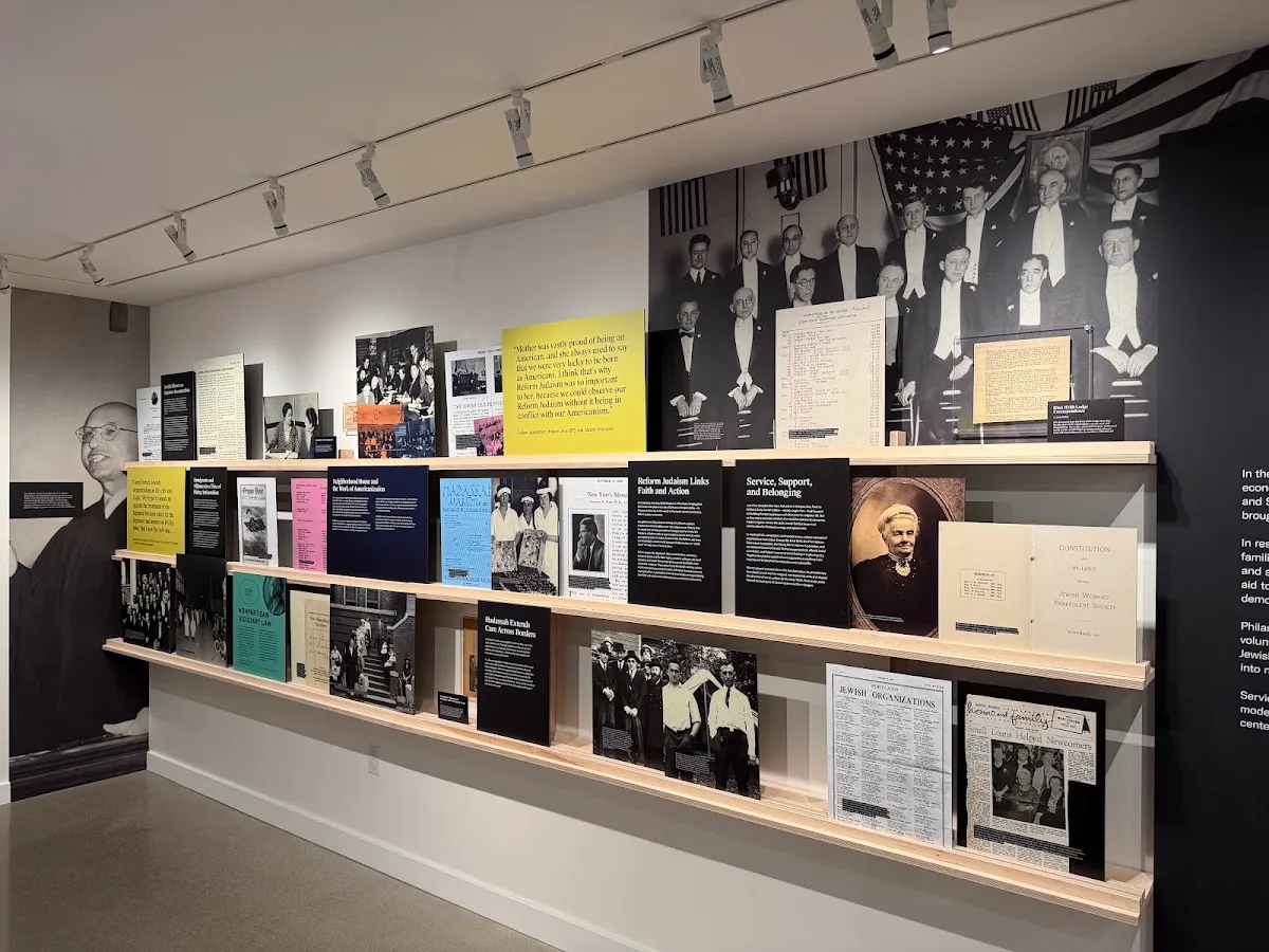 Oregon Jewish Museum and Center for Holocaust Education — foto 6