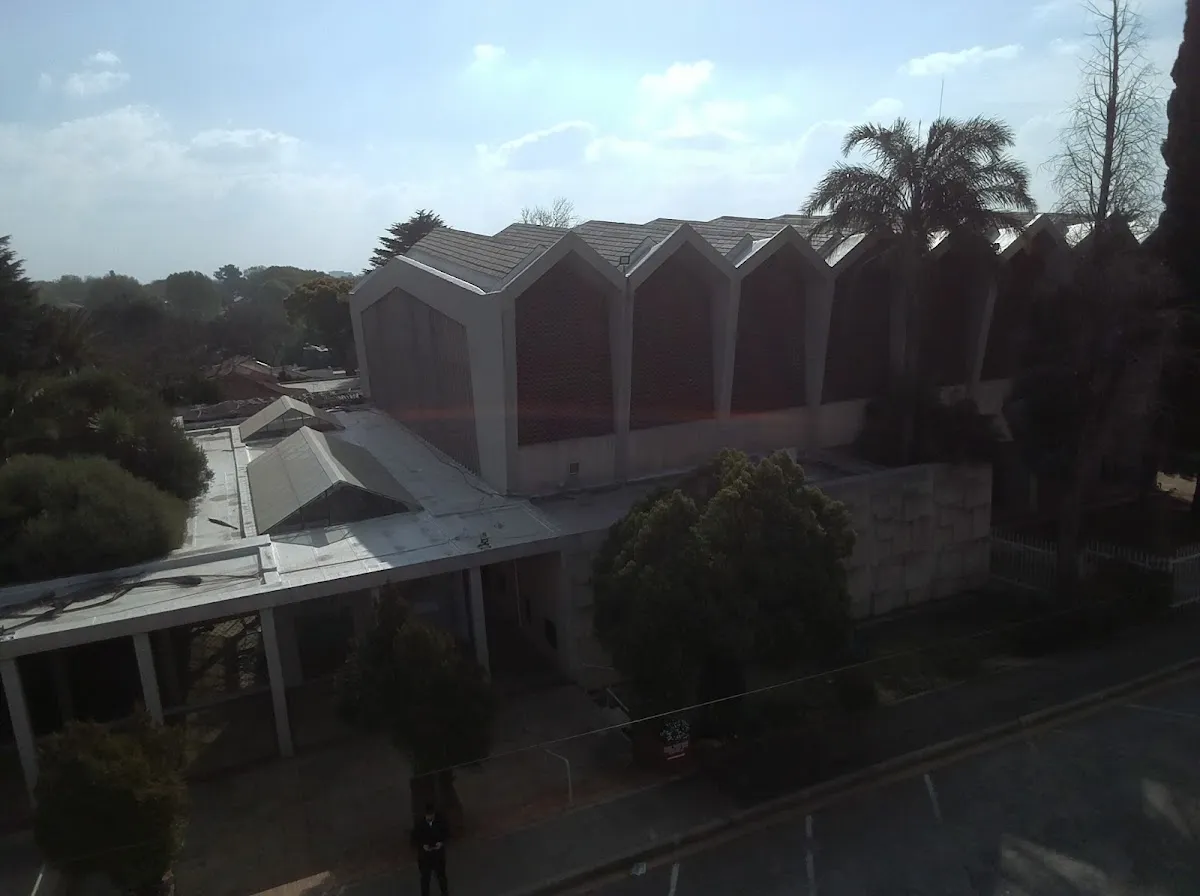 Pine Street Shul — foto 6