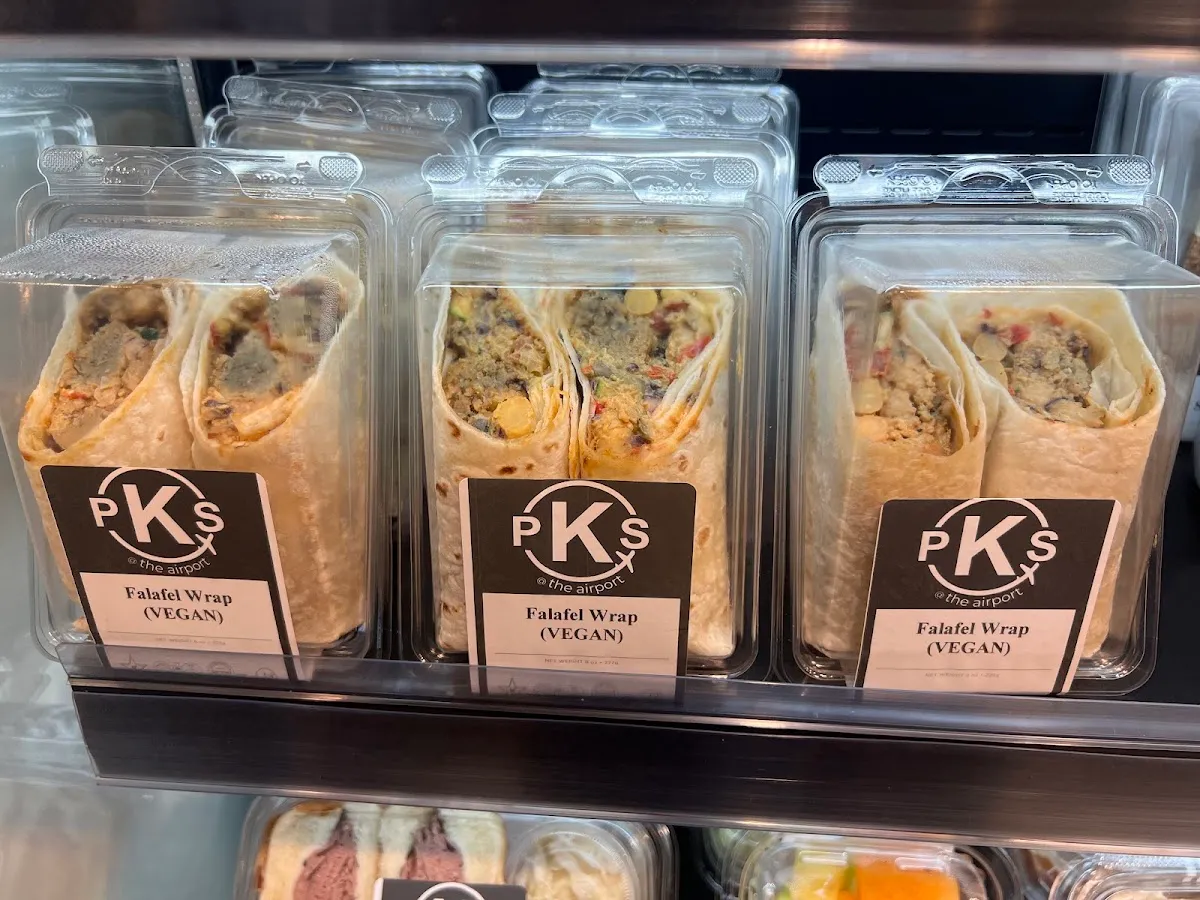 PKS Kosher Market @ PHL Airport — photo 4