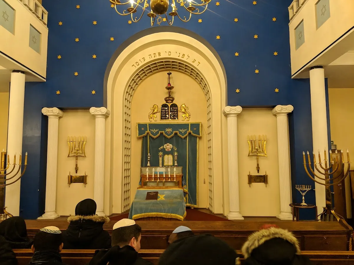 Romi Goldmuntz Synagoge - Shomre Hadas Synagogue - Van den nestlei Synagogue — foto 2