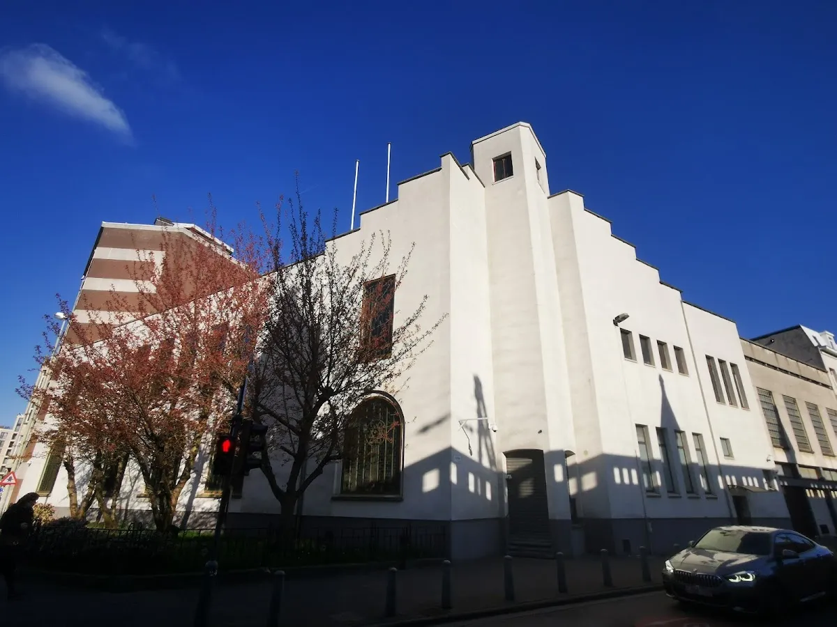 Romi Goldmuntz Synagoge - Shomre Hadas Synagogue - Van den nestlei Synagogue — foto 6