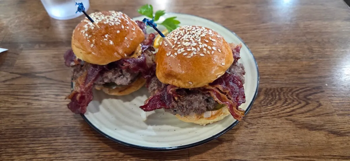 Schwartz's Kosher Deli — foto 3