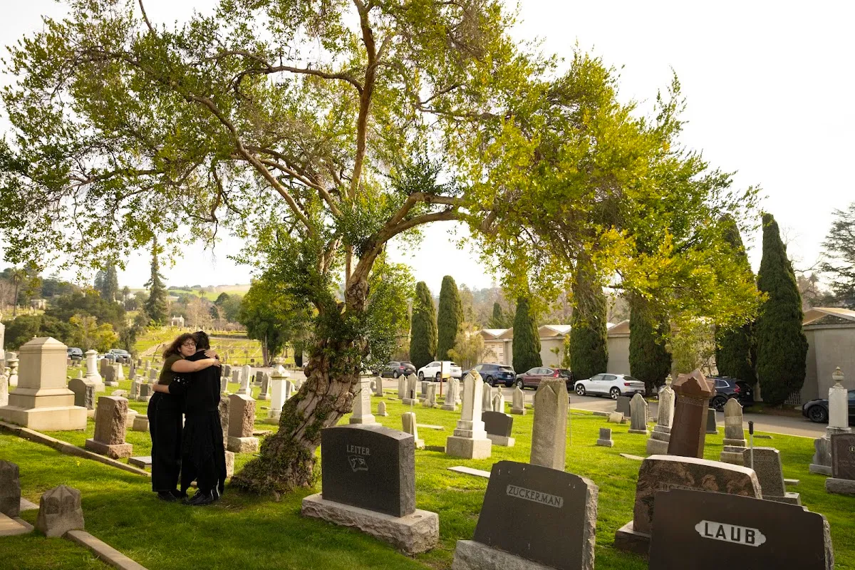 Sinai Memorial | Home of Eternity Cemetery & Mausoleum — foto 2