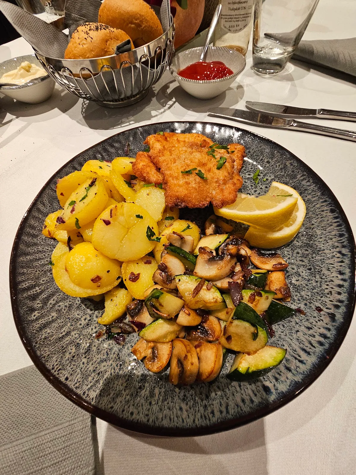 Sohar’s | kosher restaurant — photo 6