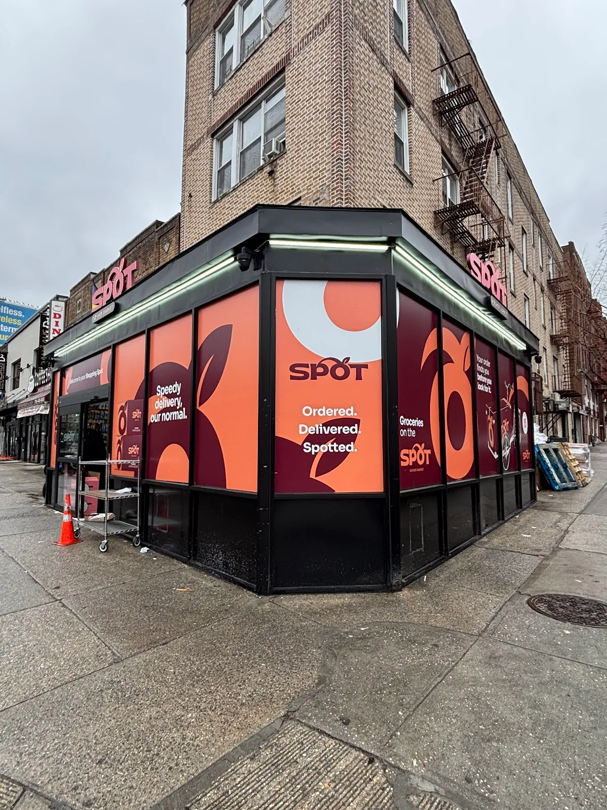Spot kosher Market