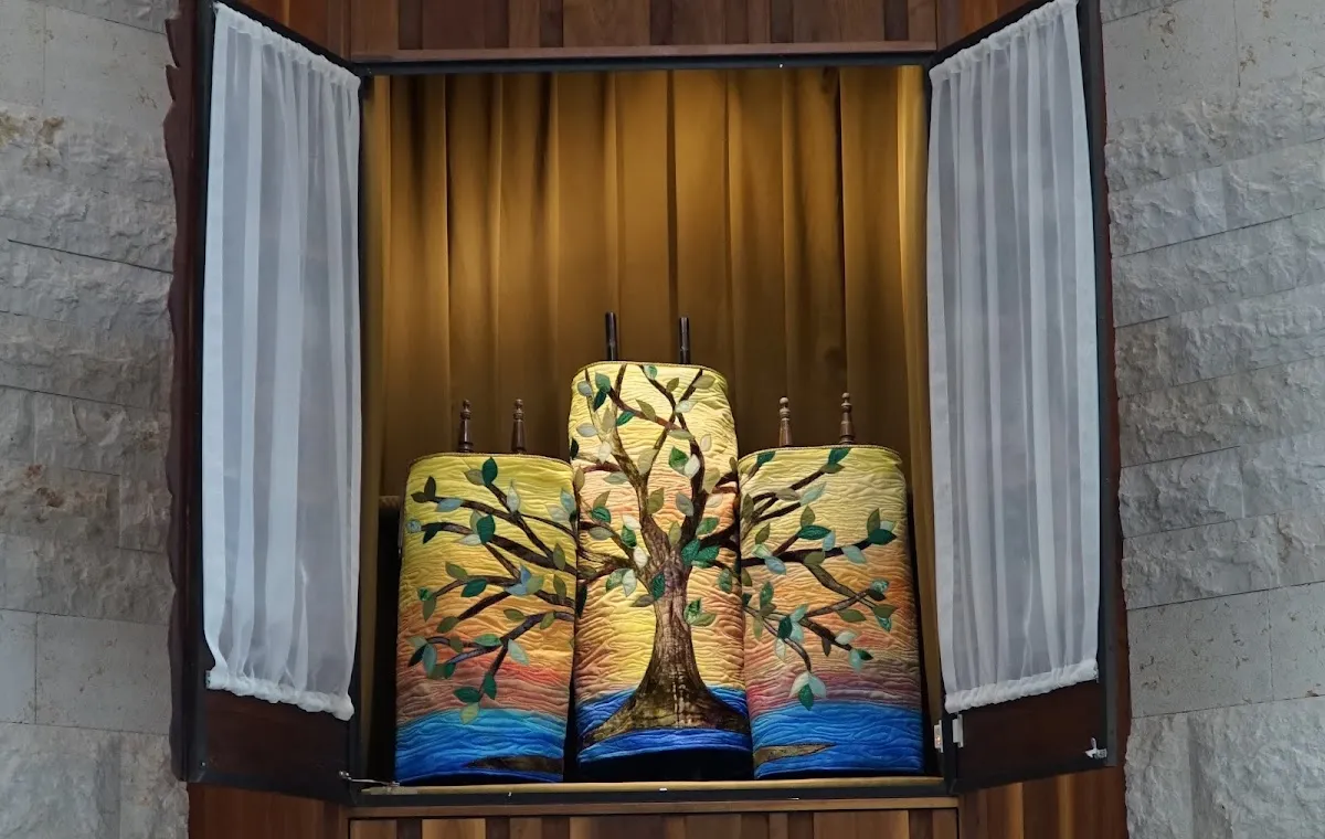 Temple Beth Torah Synagogue — photo 3