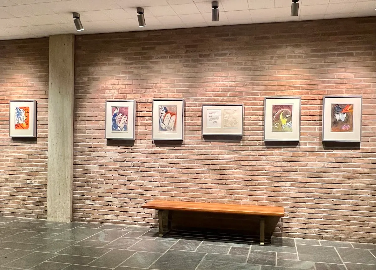 Temple Emanu-El