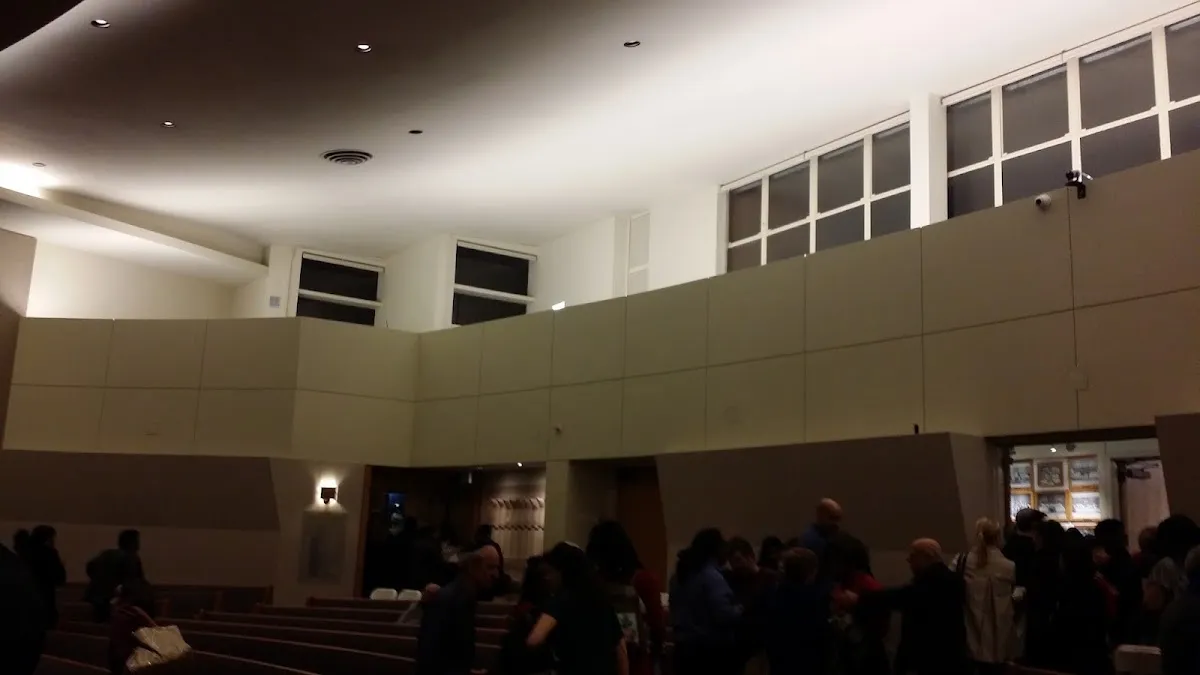 Temple Isaiah — photo 3