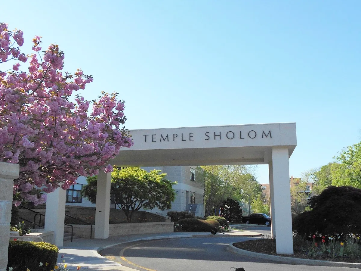 Temple Sholom — photo 6