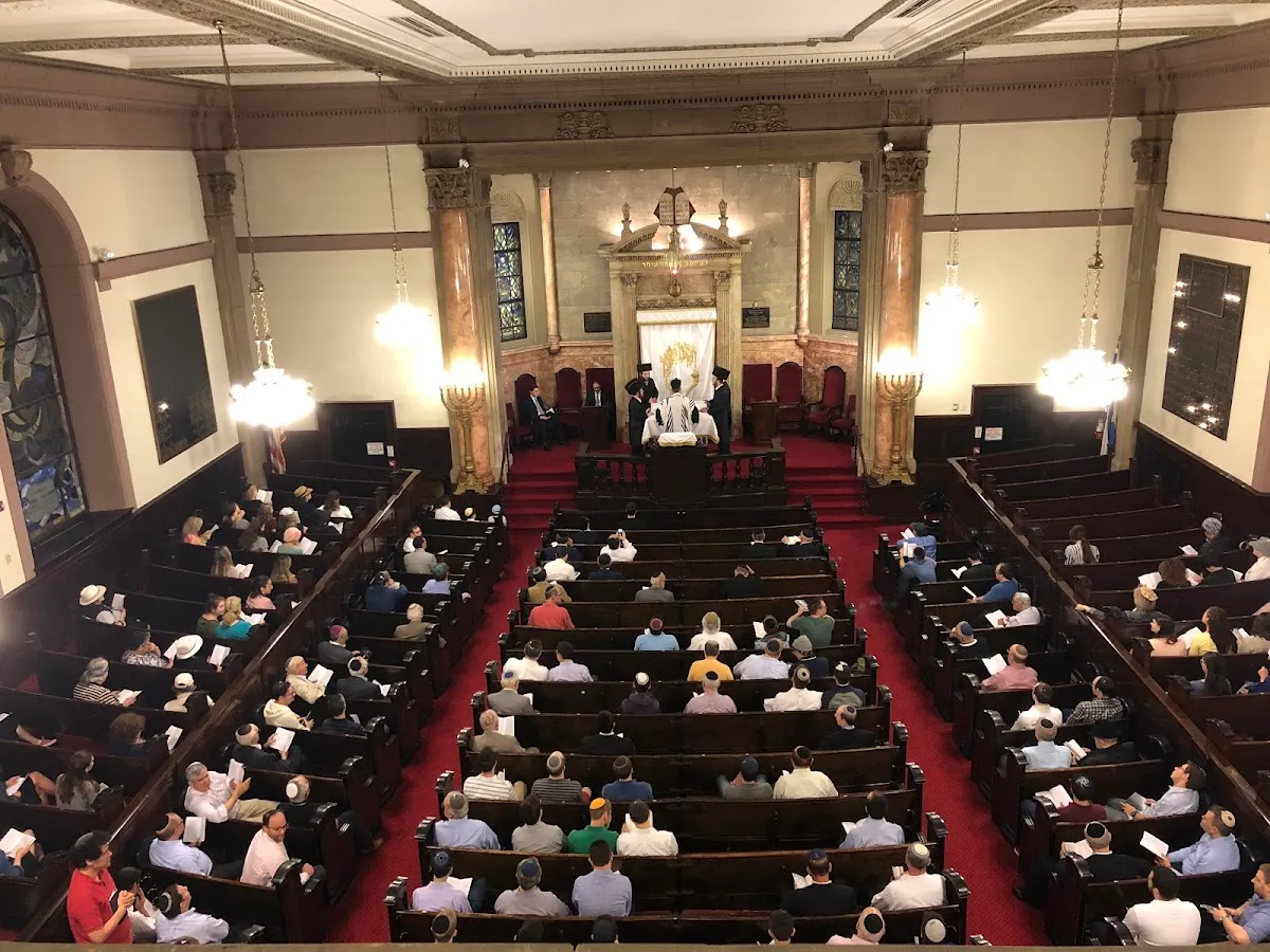 THE JEWISH CENTER — foto 2