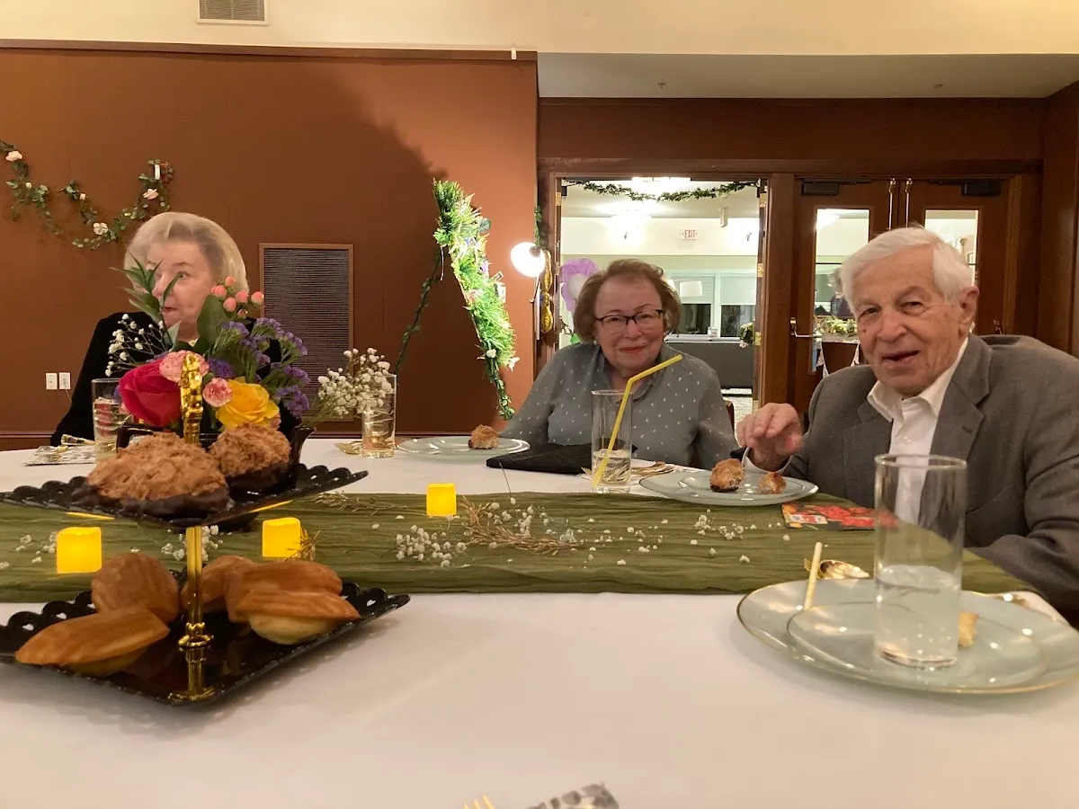The Rose Schnitzer Manor at Cedar Sinai Park — foto 4