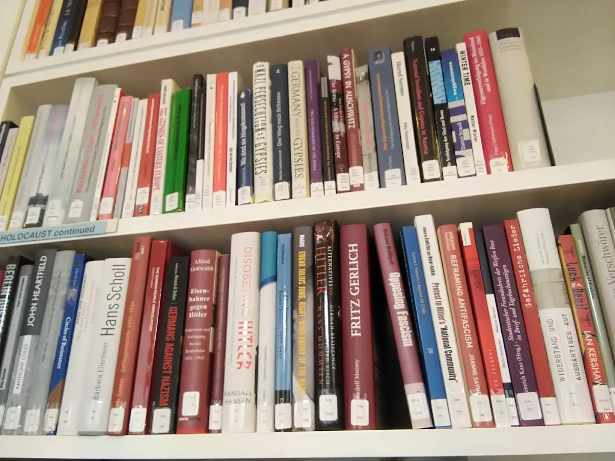 The Wiener Holocaust Library — photo 3