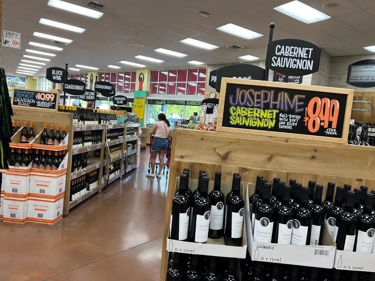 Trader Joe's (Easton) — photo 4