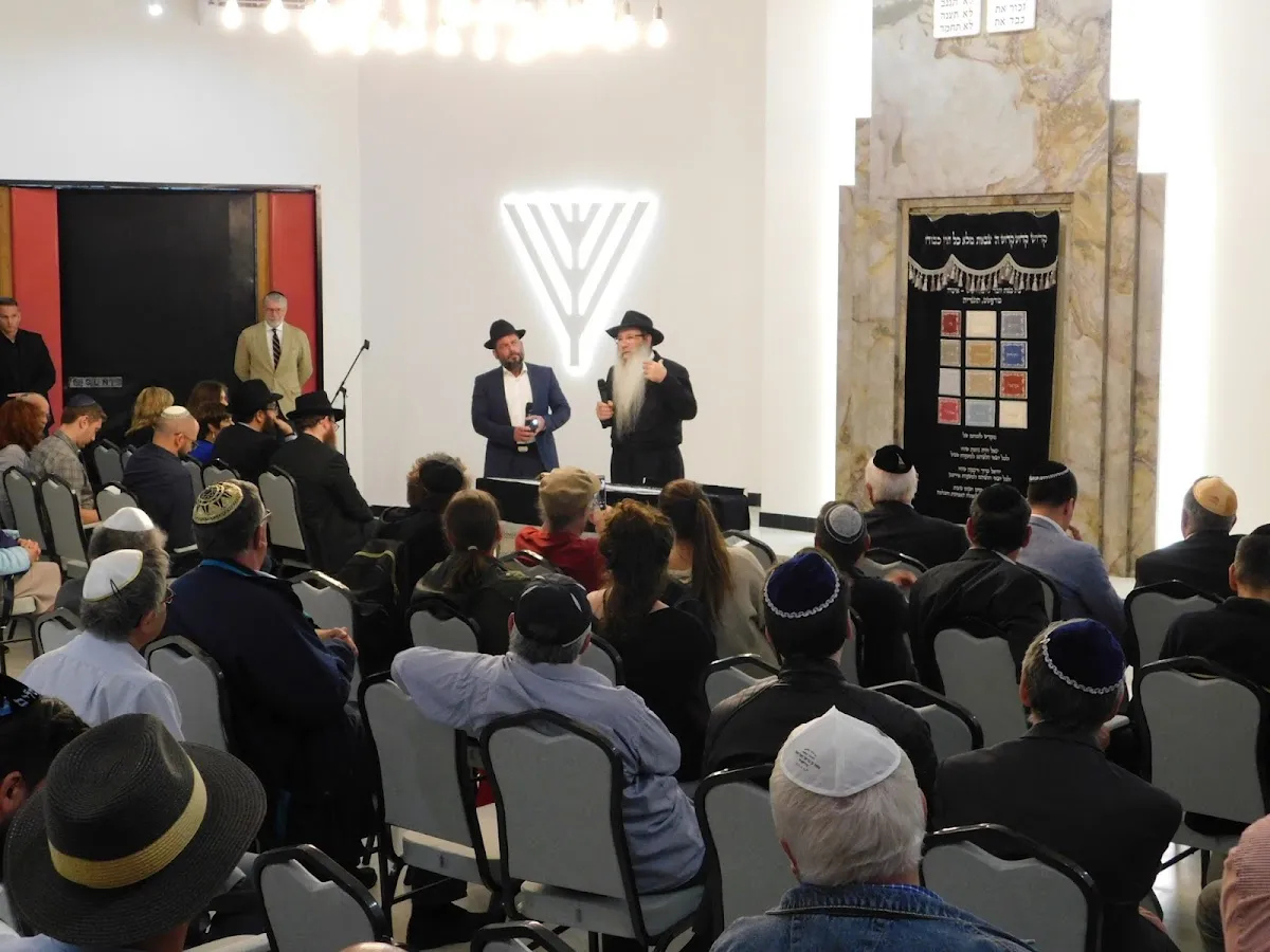 Újbuda Synagogue — foto 5