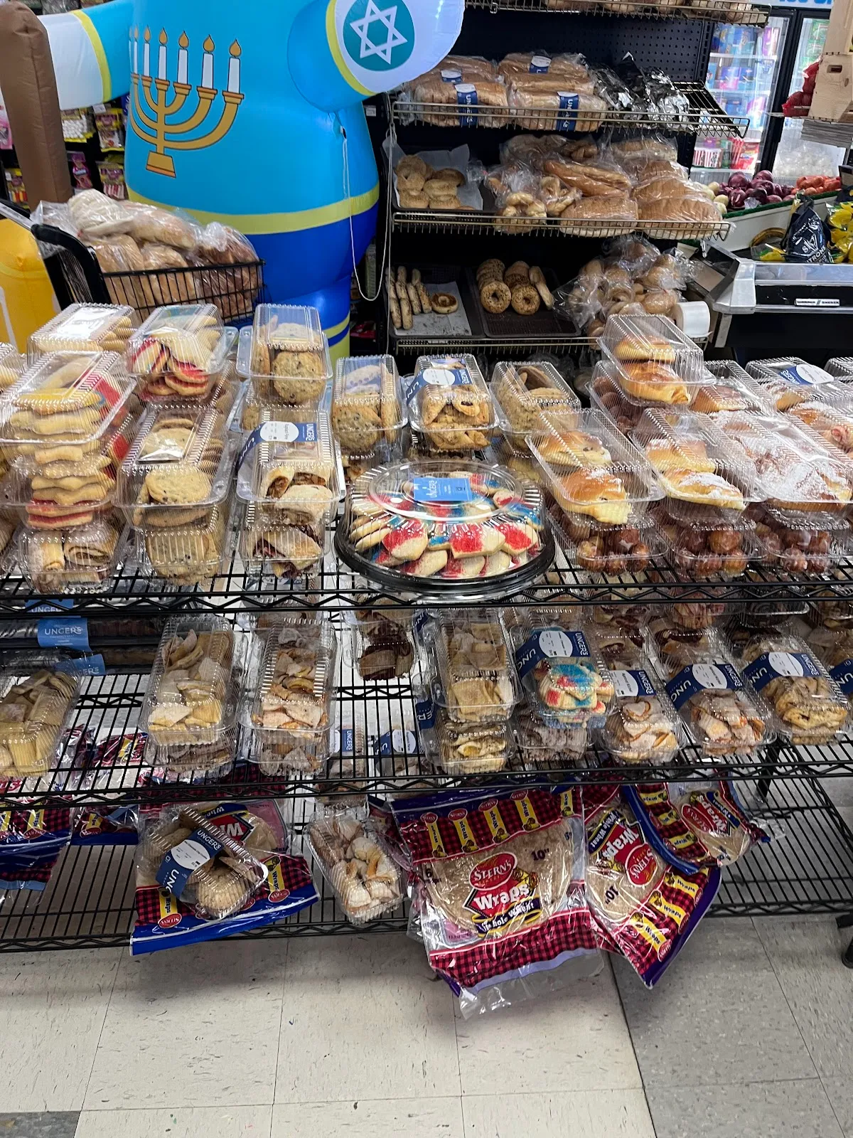 Unger's Kosher Market & Bakery — foto 3