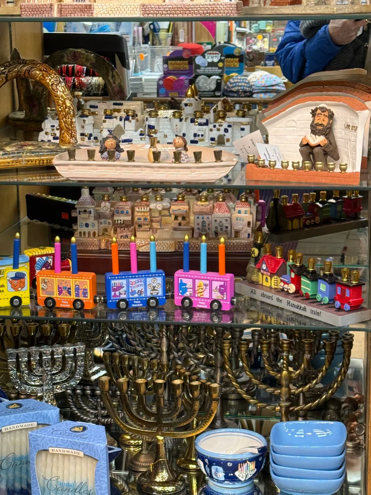 West Side Judaica & Bookstore — photo 3