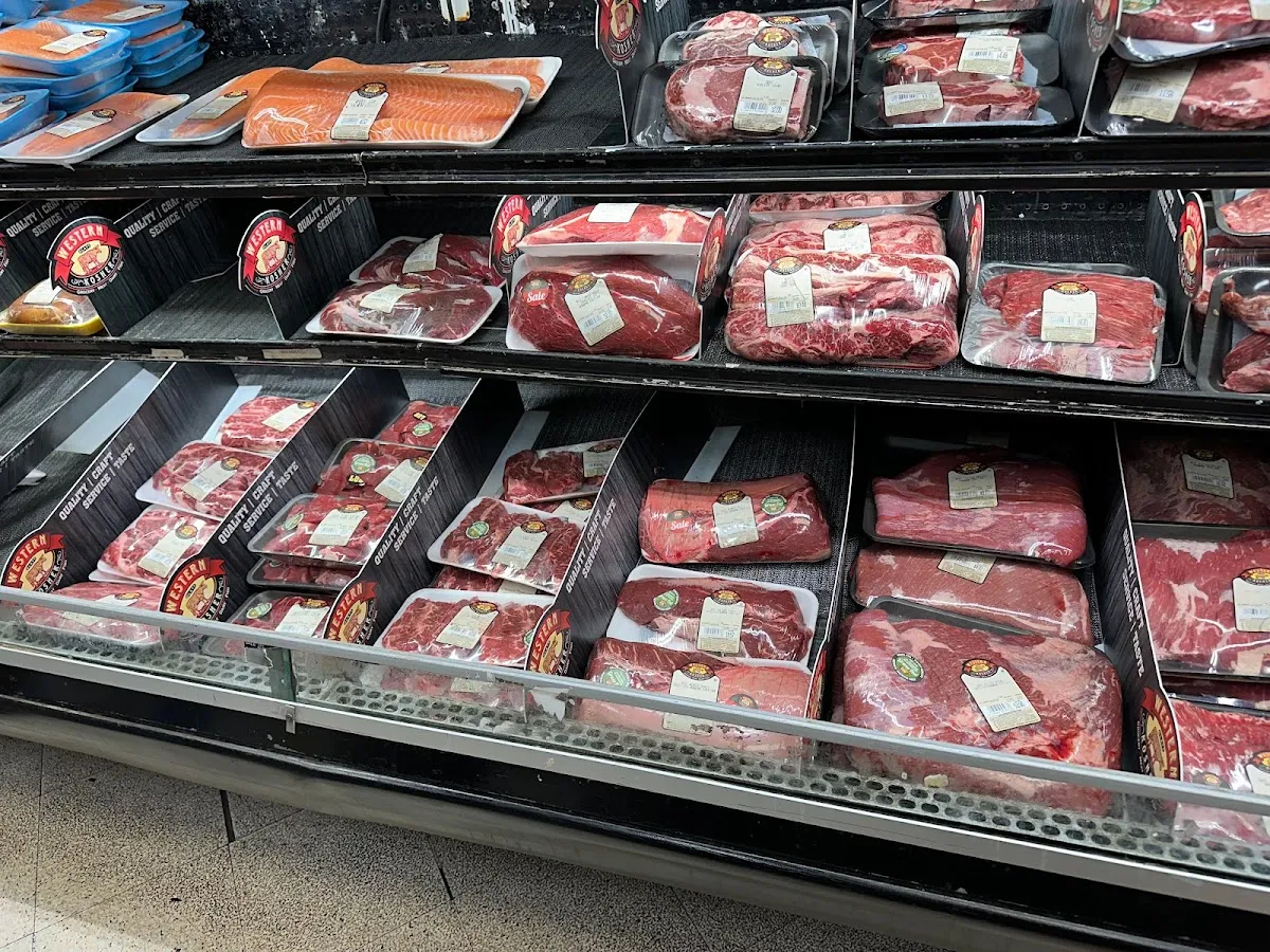 Western Kosher Supermarket - Fairfax Branch — foto 4