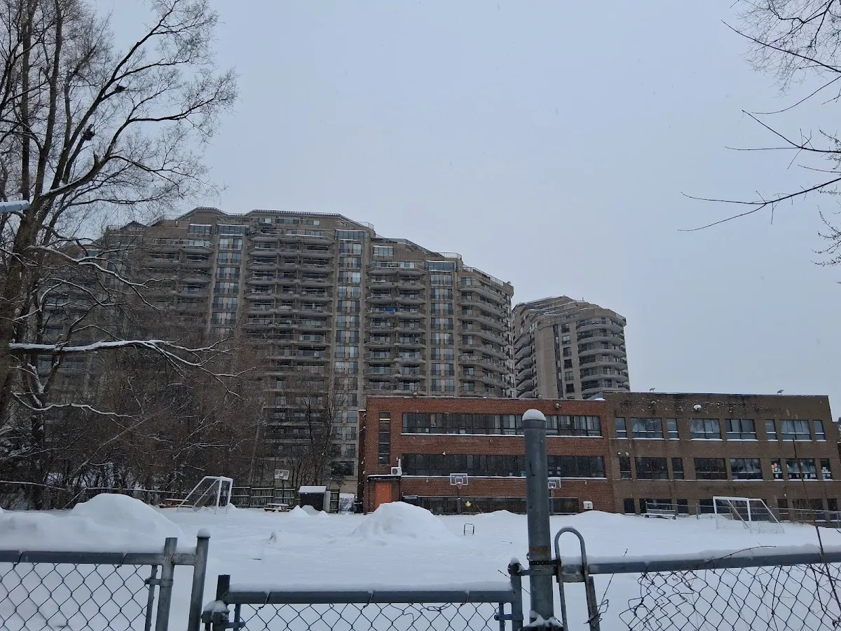 Yeshiva Gedola Of Montreal — foto 4