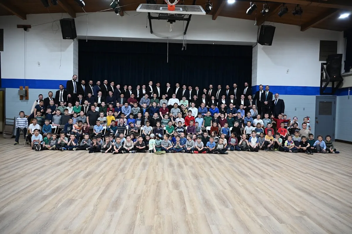 Yeshivas Toras Simcha — foto 4