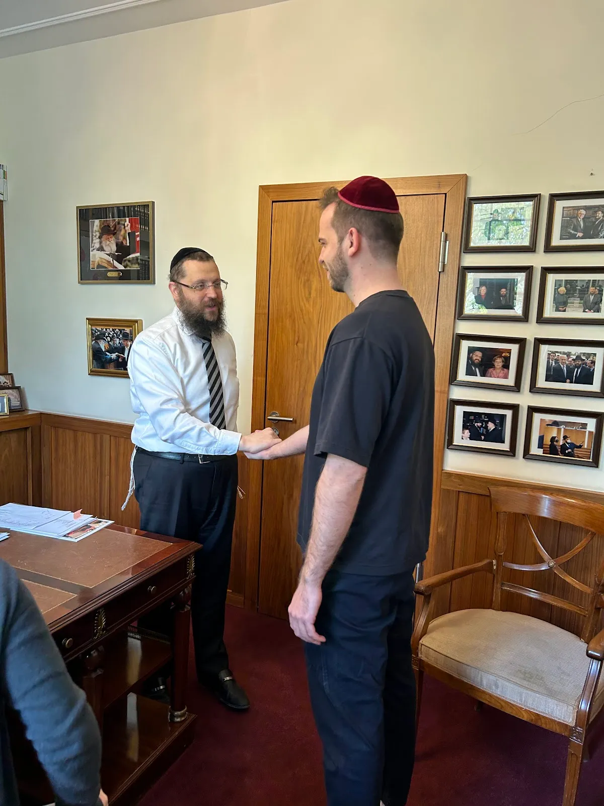 Zentrale Synagoge - Chabad Berlin Synagogue - בית כנסת ובית חב"ד המרכזי ברלין — foto 5