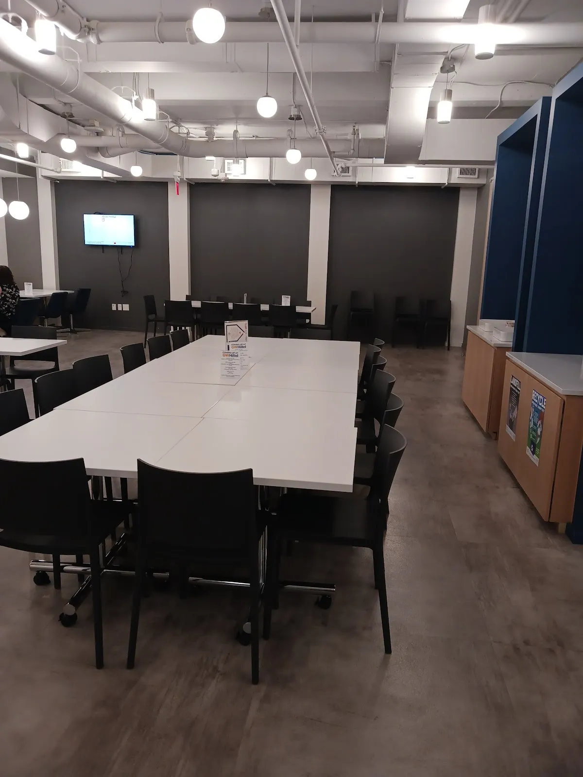 Zingers Cafe (GW Hillel) — photo 3
