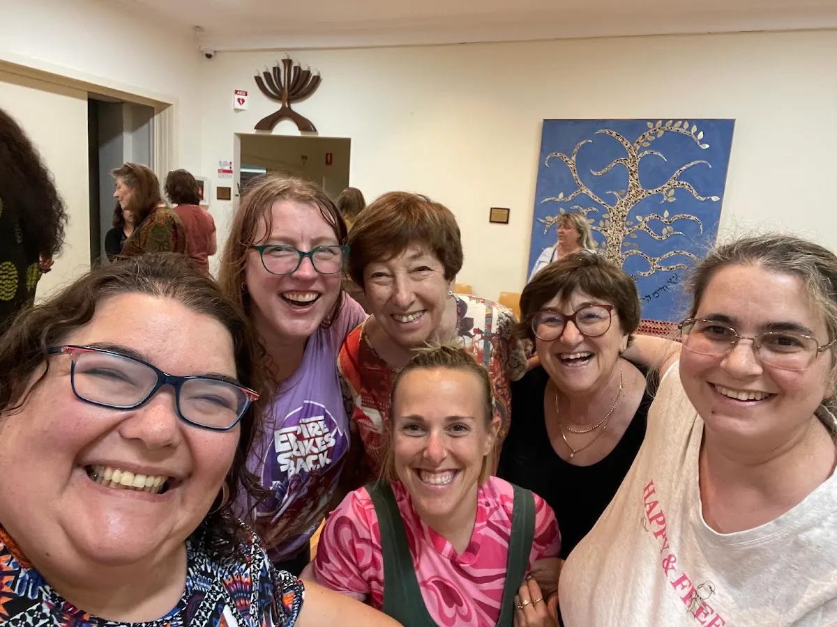Brighton Hebrew Congregation — foto 6