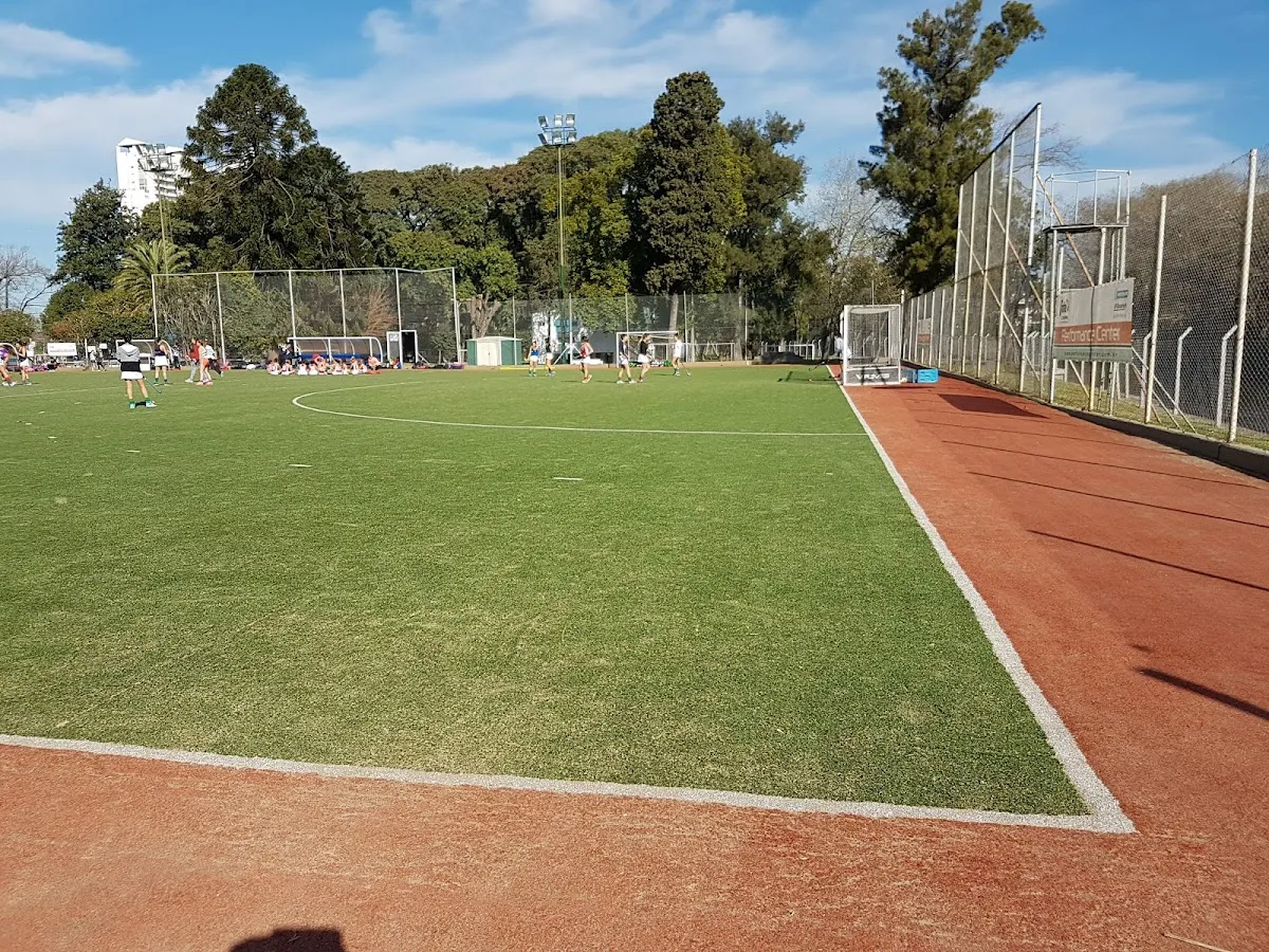 Club Náutico Hacoaj — Sede Tigre — foto 3