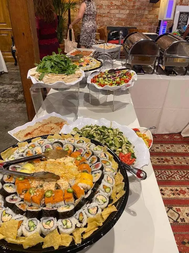 Los Angeles Glatt Kosher Catering (under OU Supervision) - Shemtov's — foto 2