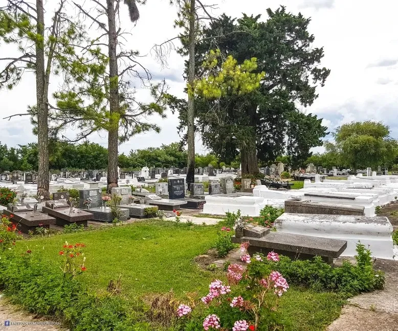 Cementerio Israelita de San Gregorio — Sonnenfeld — photo 2