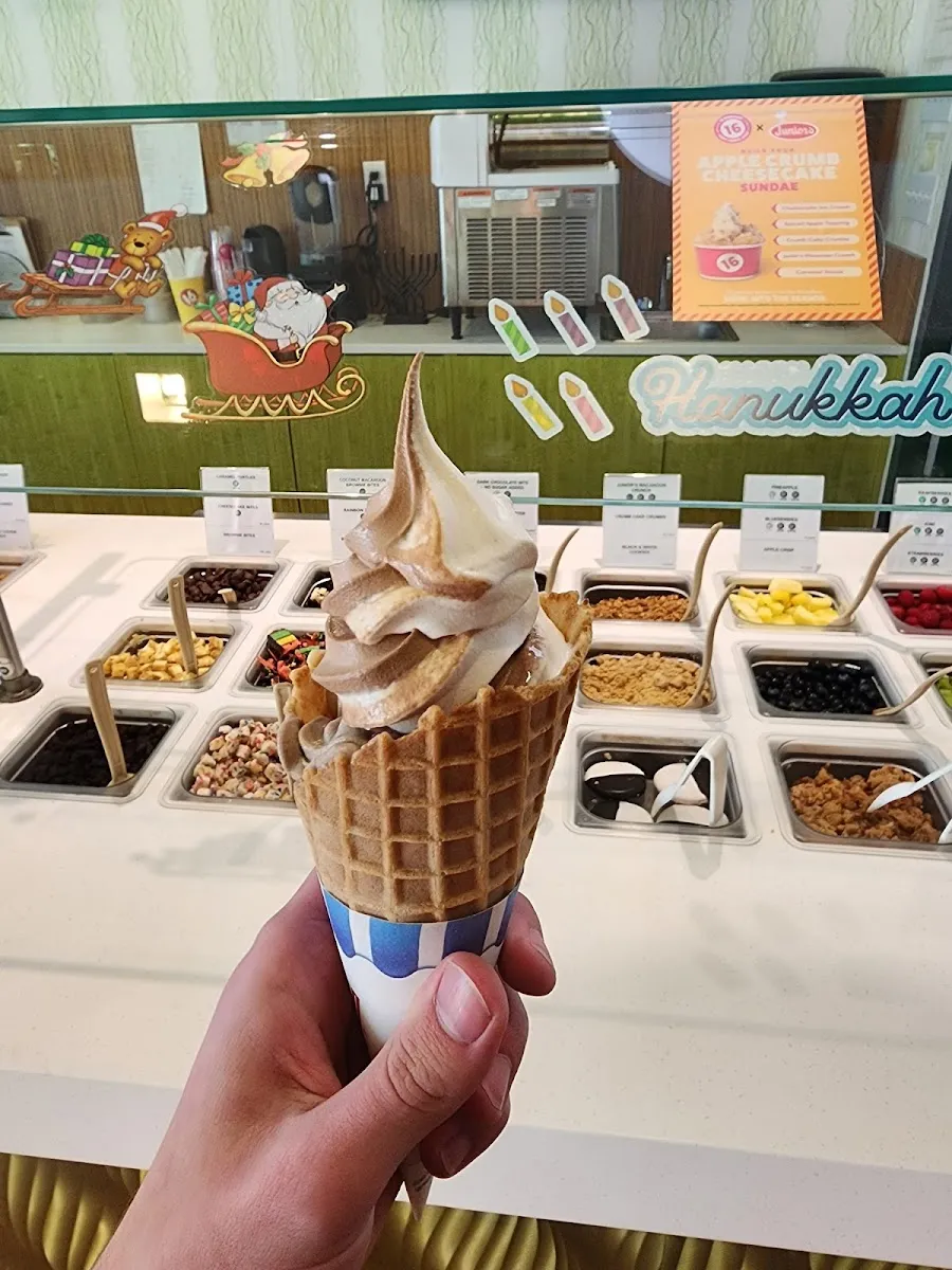 16 Handles (New City) — foto 4