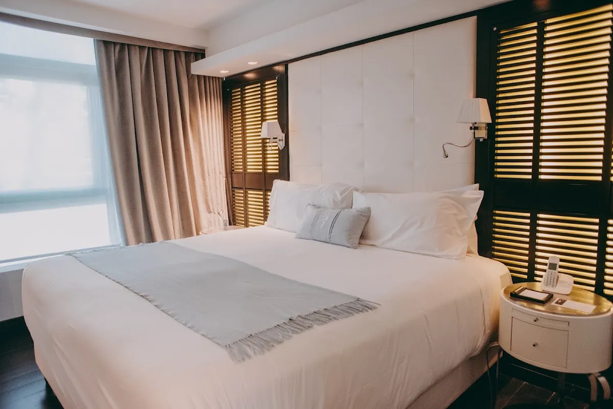 1828 Smart Hotel — photo 2
