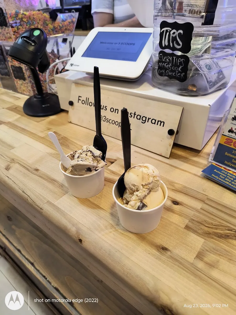 3 Scoops Ice Cream and Cafe — foto 5