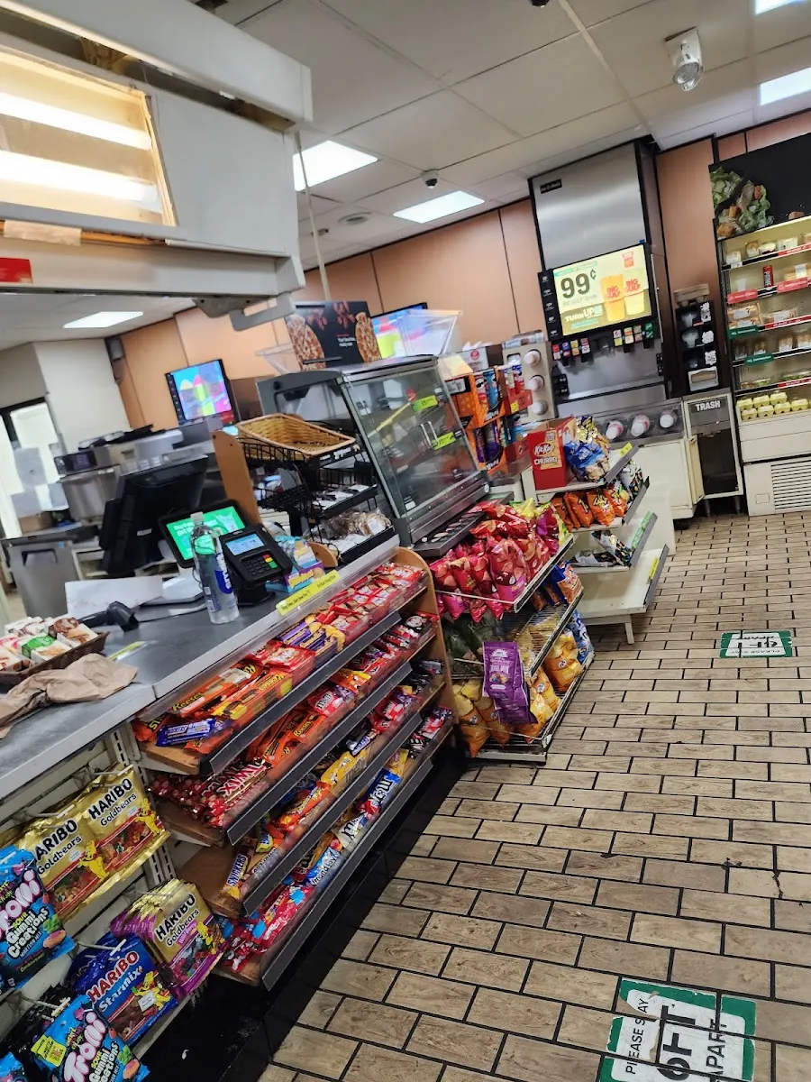 7-Eleven (Coolidge) — máquinas de Slurpee