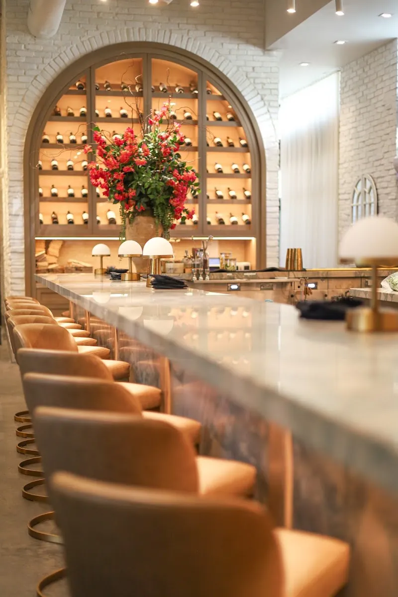 Abbalé Modern Mediterranean Kitchen (Aventura)