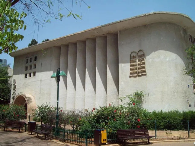 Abir Yaakov Sadigura Beit Midrash Tel Aviv — foto 3