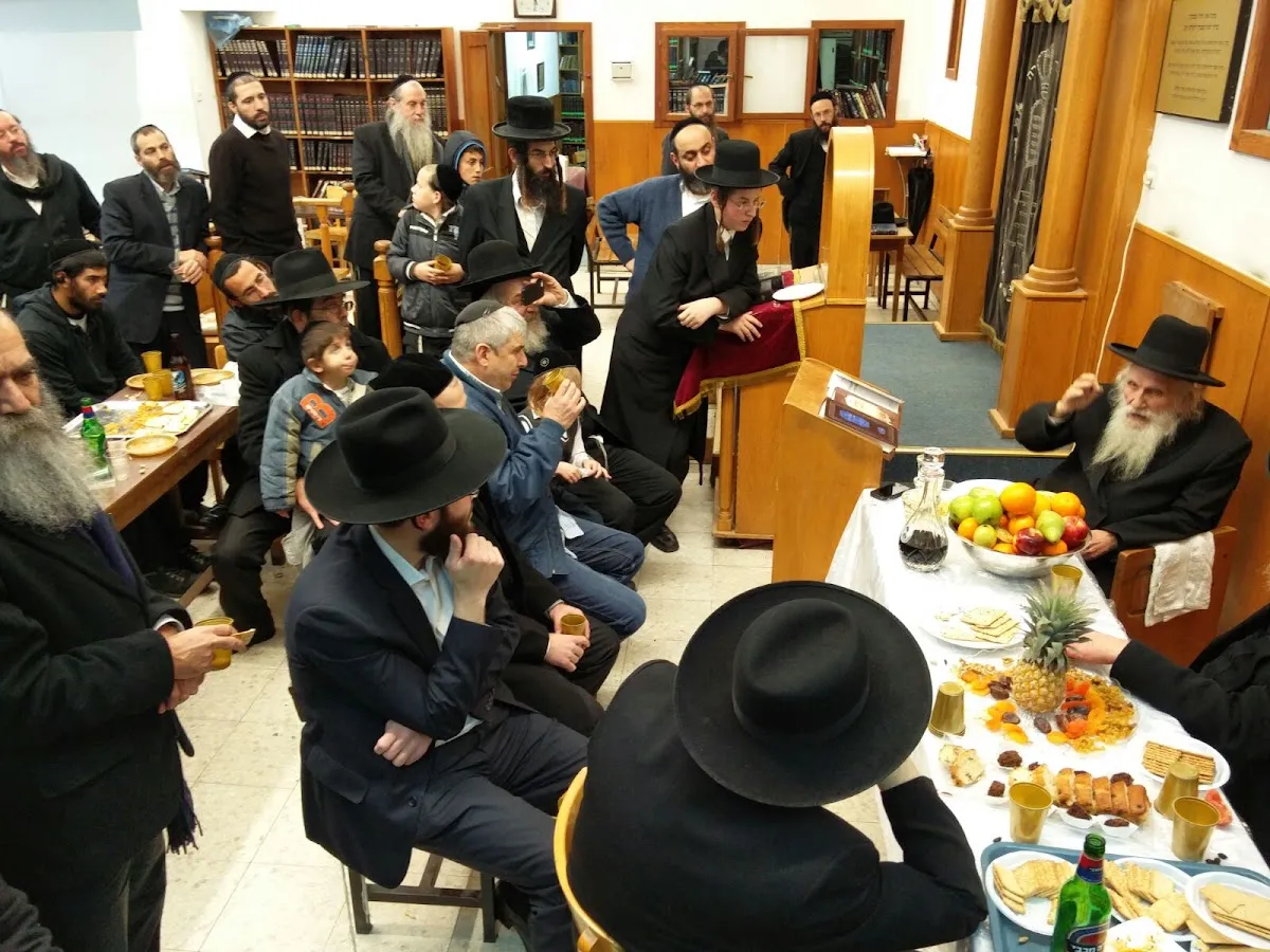 Abir Yaakov Sadigura Beit Midrash Tel Aviv — foto 6