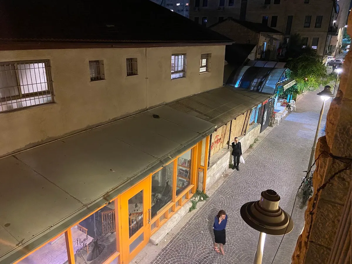 Achdut Yisrael Synagogue (Olei HaGardom) — foto 7