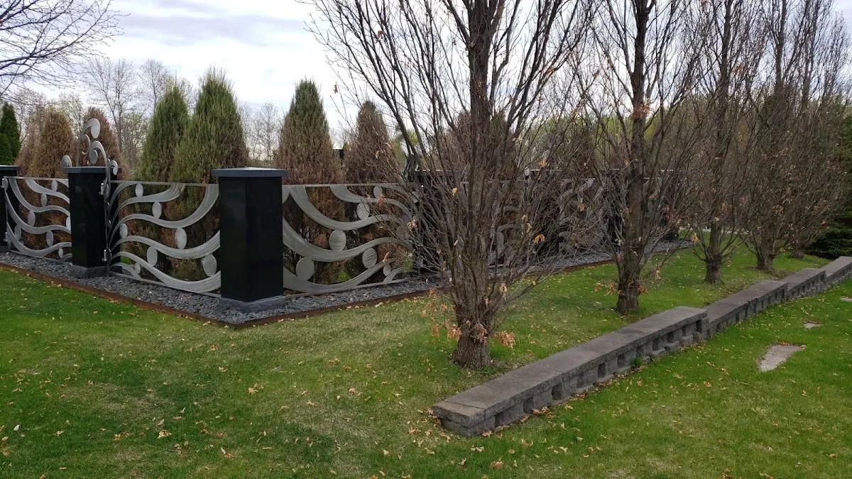 Adath Chesed Shel Emes Cemetery — foto 7