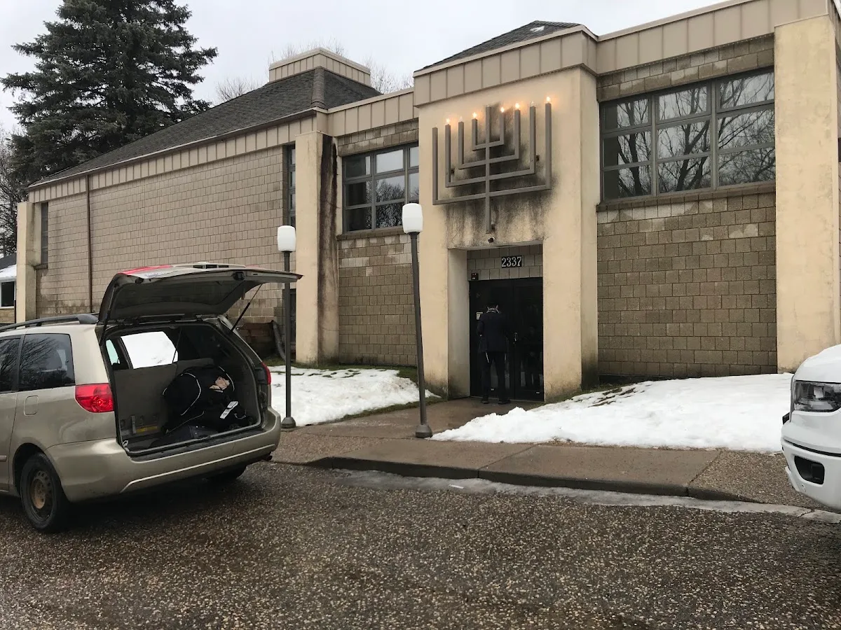 Adath Israel Synagogue — foto 9