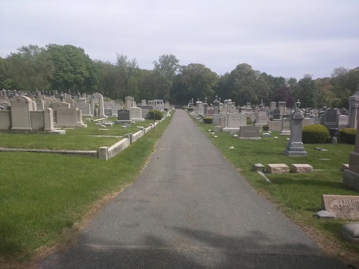 Adath-Jeshurun Cemetery Associates — foto 6