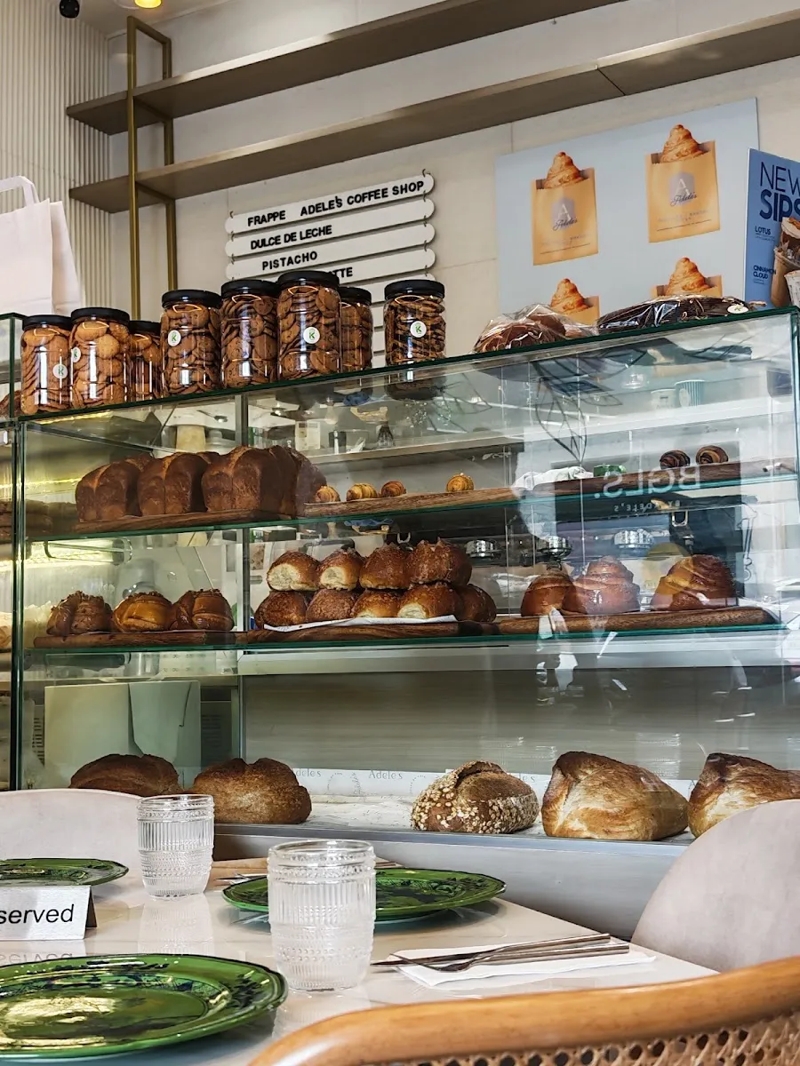 Adele’s Coffee Shop — foto 2