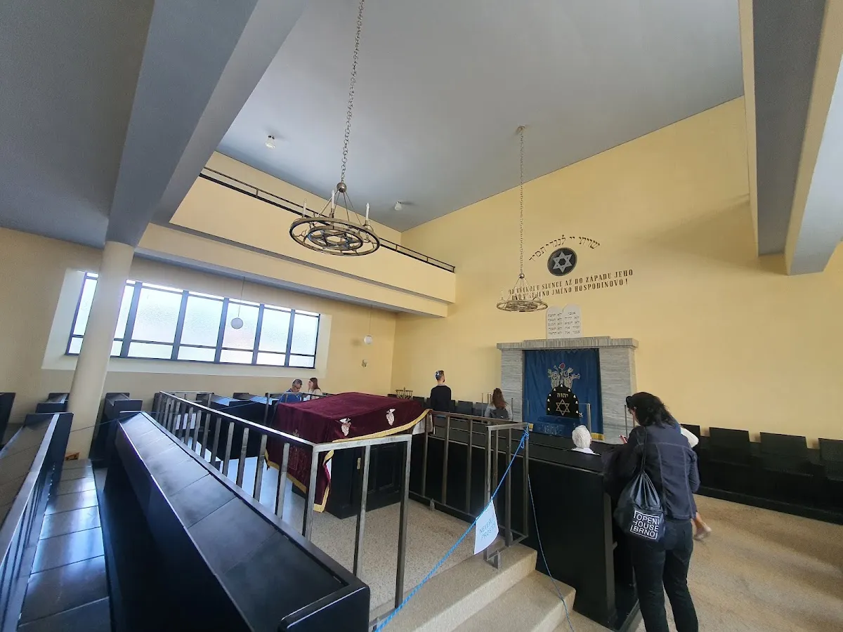 Synagoga Agudas Achim (Brno) — foto 3