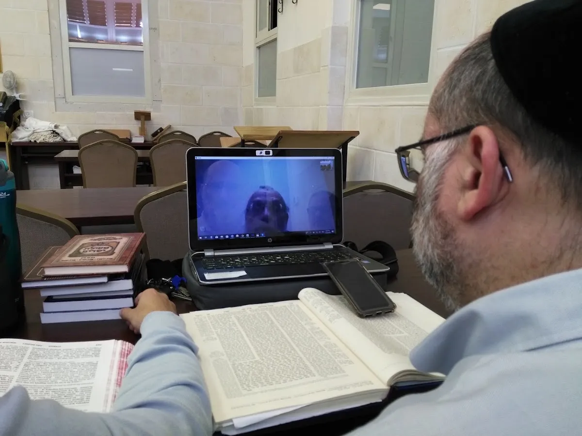 Ahavas Shalom Shul — foto 9