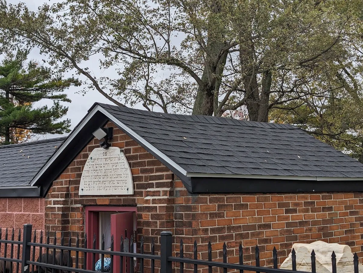 Ahavas Sholem Jefferson Shul Cemetery