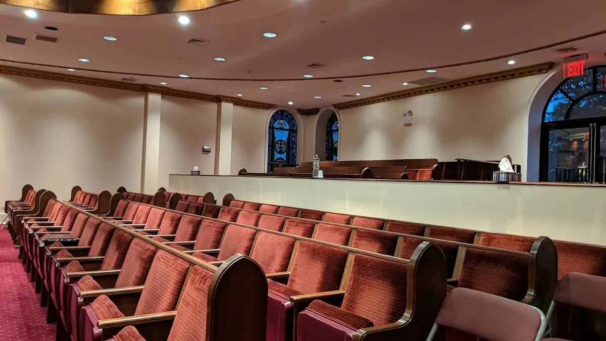 Ahavat Shalom Synagogue — foto 3