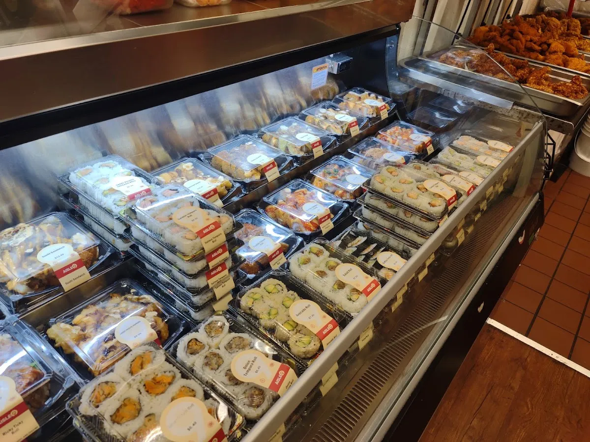 Aisle 9 Lakewood — foto 6